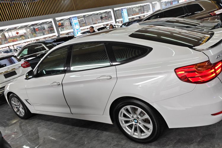 宝马3系GT 2013款 320i 领先型车身外观6003