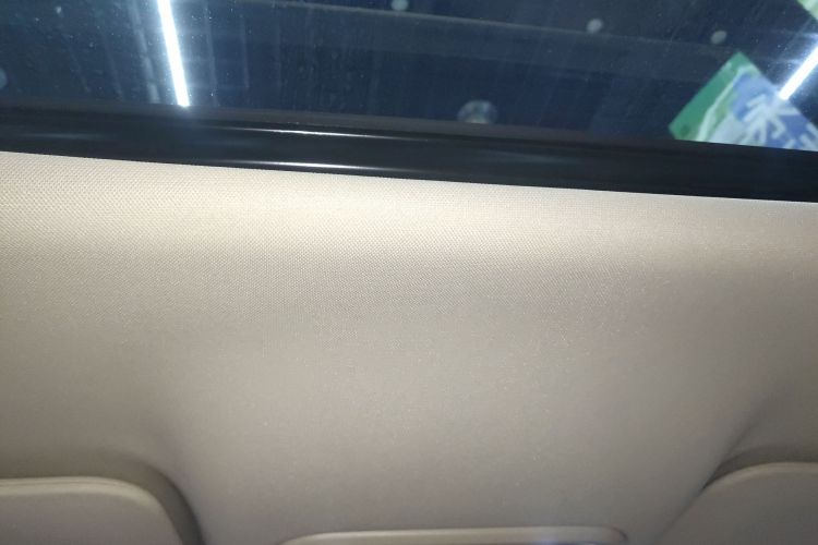 鸿蒙智行 问界M7 2022款 1.5T 四驱豪华版中控内饰22