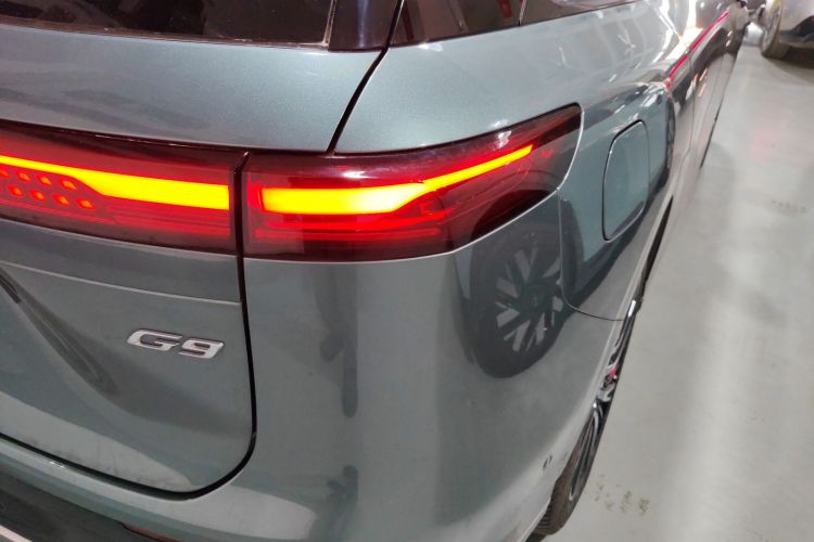 小鹏G9 2024款 702 Max车身外观9