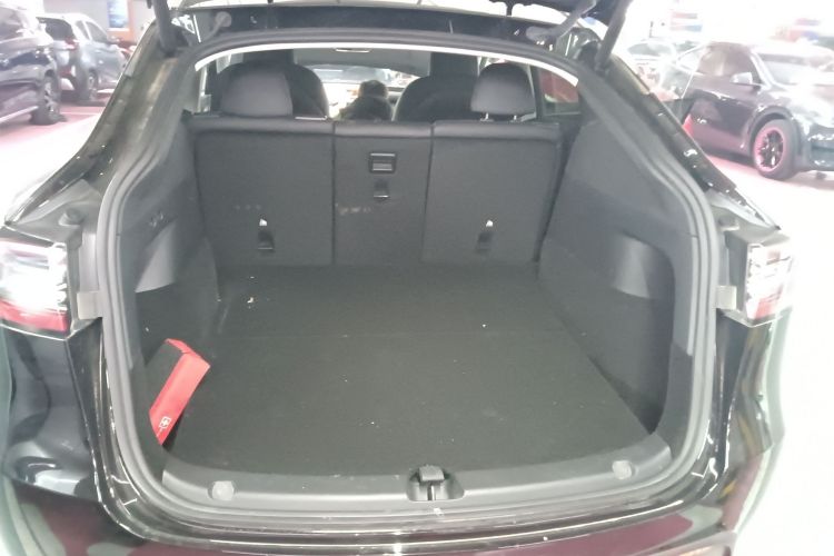 特斯拉 Model Y 2022款 改款 后轮驱动版机舱底盘23