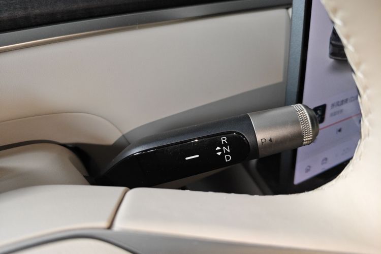 乐道L90 2025款 Max 六座版局部细节18