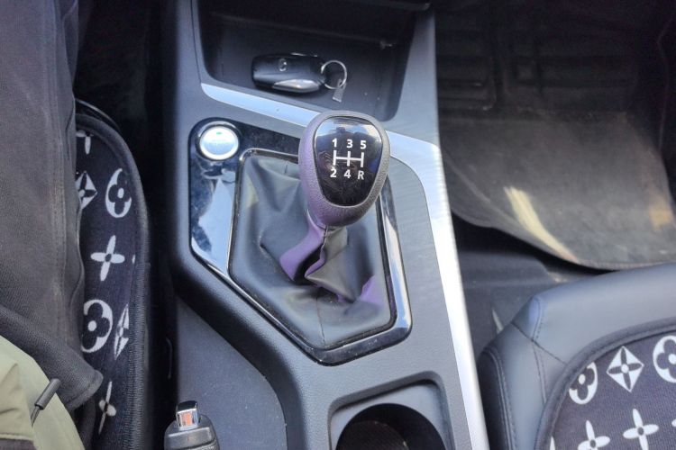 东南DX5 2021款 1.5L 手动豪华升级型局部细节18