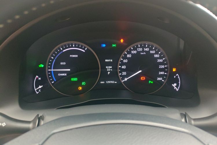 雷克萨斯ES 2013款 300h 精英版局部细节14