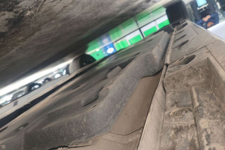 丰田 亚洲龙 2019款 2.0L XLE尊享版 国VI局部细节9001