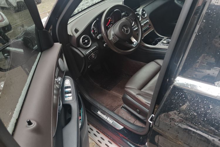 奔驰GLC 2019款 GLC 300 L 4MATIC 动感型中控内饰20