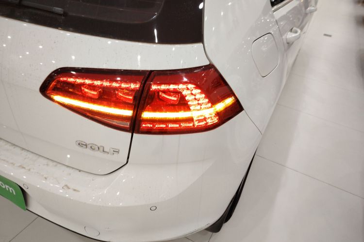 大众 高尔夫 2016款 1.6L 自动舒适型车身外观6006