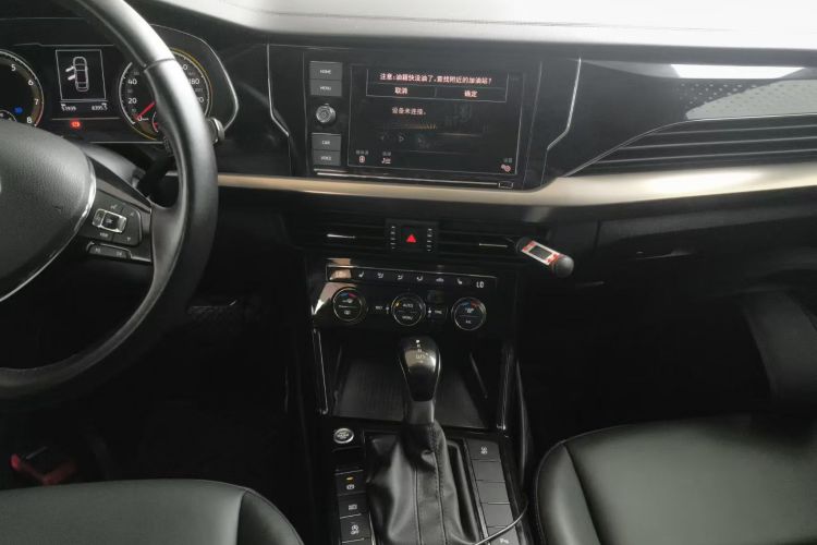 大众 帕萨特 2019款 330TSI 精英版 国VI中控内饰16