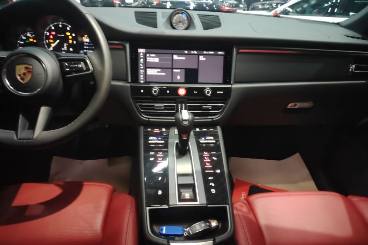 保时捷 2024款 Macan 2.0T中控内饰16