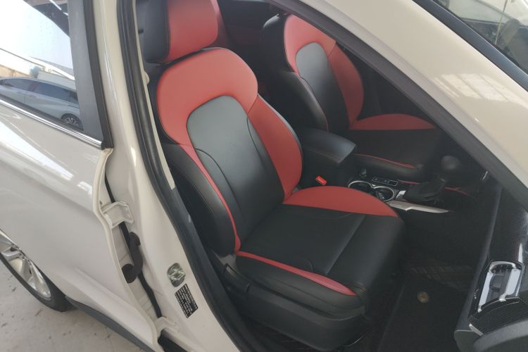 哈弗H2 2017款 蓝标 1.5T 自动两驱豪华型局部细节41