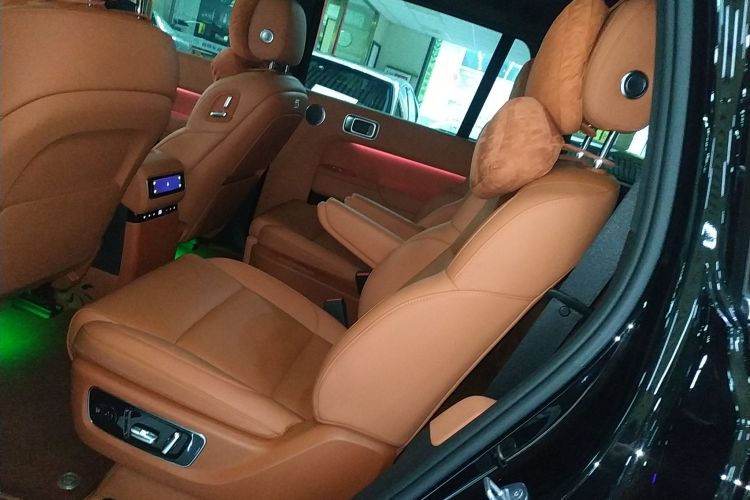 理想汽车 理想L9 2024款 Ultra中控内饰7004