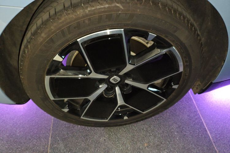 小米汽车 小米SU7 2024款 后驱超长续航高阶智驾Pro版车身外观6002