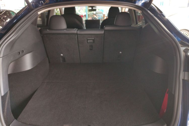 特斯拉 Model Y 2022款 改款 后轮驱动版局部细节23