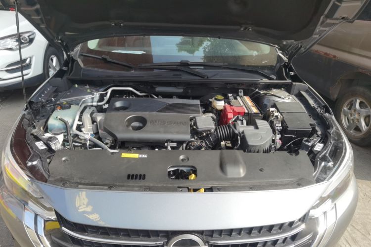 日产 轩逸 2023款 改款 1.6L CVT悦享版机舱底盘24