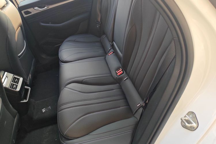 吉利汽车 星瑞 2025款 东方曜 1.5TD 昆仑版中控内饰21