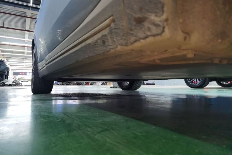 蔚来ES8 2018款 创始版局部细节9001