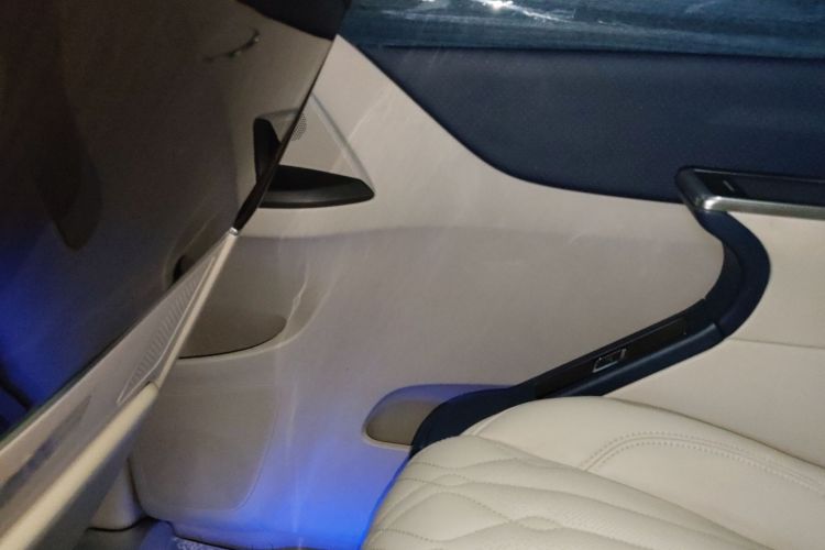 别克GL8 2020款 ES陆尊 653T 舒适型中控内饰7008