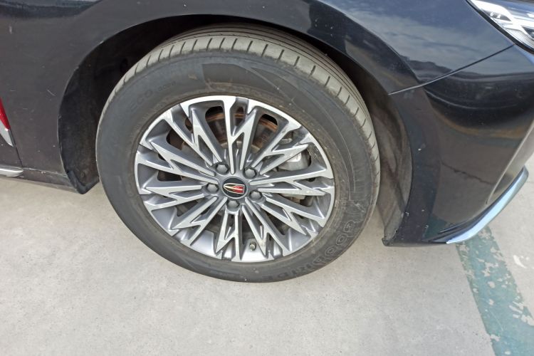 红旗H5 2023款 1.5T DCT智联旗韵版车身外观10