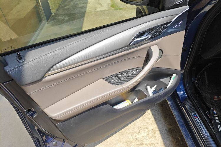 宝马X3 M 2019款 X3 M雷霆版中控内饰47