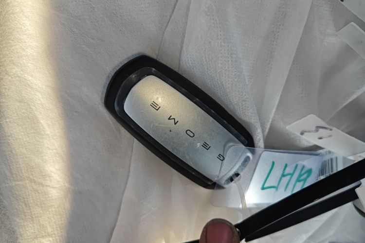 吉利银河 熊猫 2025款 210km 元气熊中控内饰11