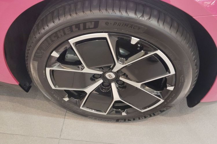 小米汽车 小米SU7 2024款 后驱超长续航高阶智驾Pro版车身外观10