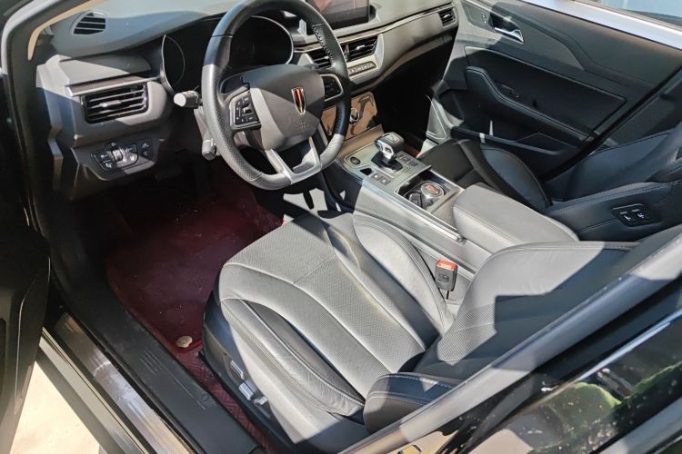 红旗H5 2022款 经典款 1.8T 自动智联旗畅版局部细节19