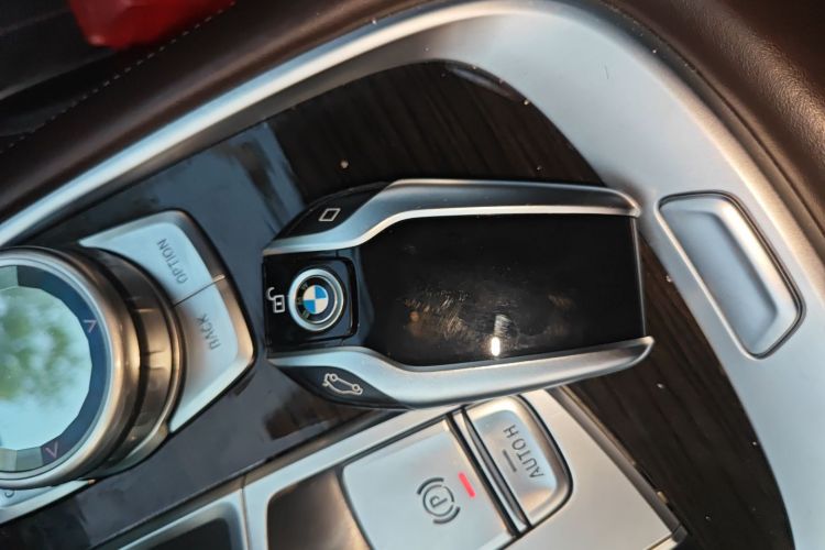 宝马7系 2019款 730Li 豪华套装中控内饰7001