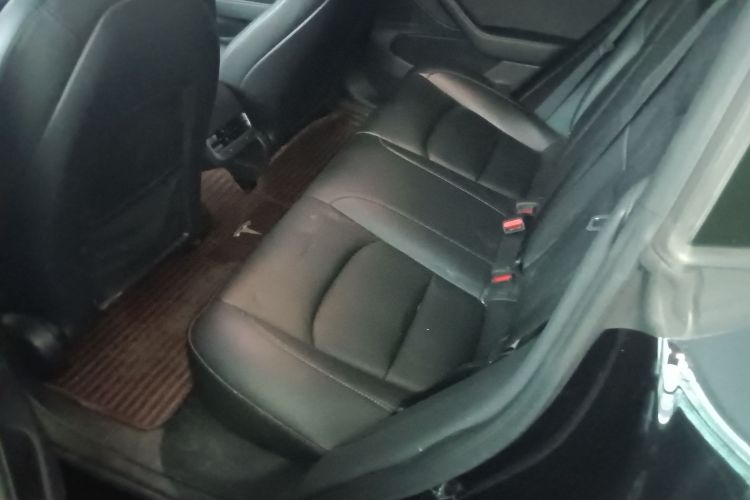 特斯拉 Model 3 2020款 标准续航后驱升级版中控内饰21