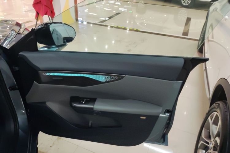 领克07 2024款 EM-P 126长续航 Ultra中控内饰42