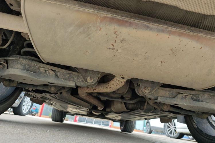 领克01 2017款 2.0T 四驱劲Pro版局部细节9009