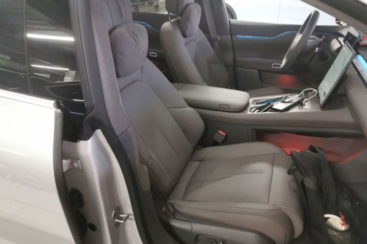 蔚来ET7 2024款 75kWh 行政版局部细节41