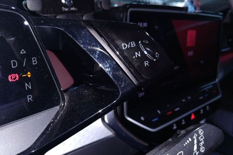 大众 ID.6 X 2022款 极智长续航版中控内饰18