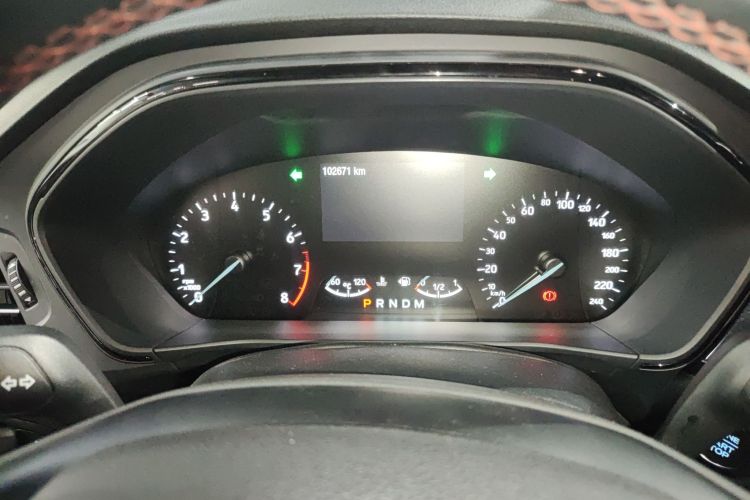 福特 福克斯 2020款 三厢 EcoBoost 180 自动ST Line中控内饰14