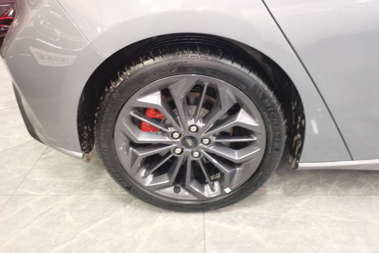 福特 福克斯 2022款 两厢 EcoBoost 180 自动ST Line车身外观6008