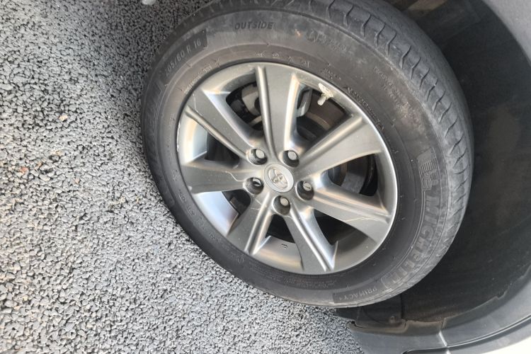 丰田 逸致 2015款 180E CVT跨界版车身外观6003