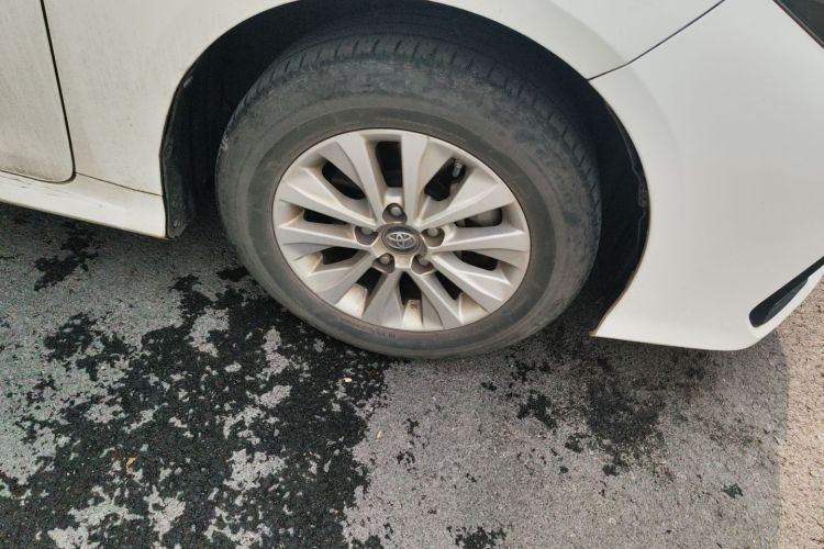 丰田 卡罗拉 2019款 1.2T S-CVT GL-i精英版车身外观10