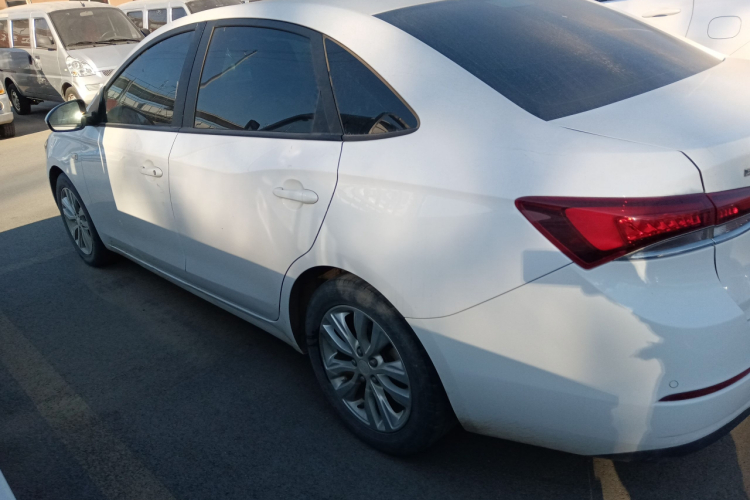 别克 英朗 2019款 15T 双离合互联精英型 国VI车身外观6003