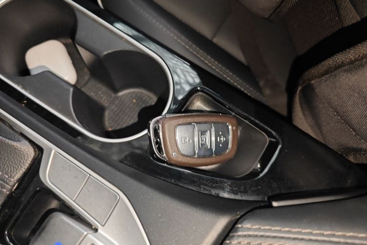 现代 途胜 2020款 280TGDi 两驱GLS时尚版 国VI中控内饰11