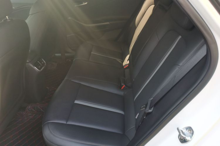 现代 菲斯塔 2021款 280TGDi DLX豪华版中控内饰21