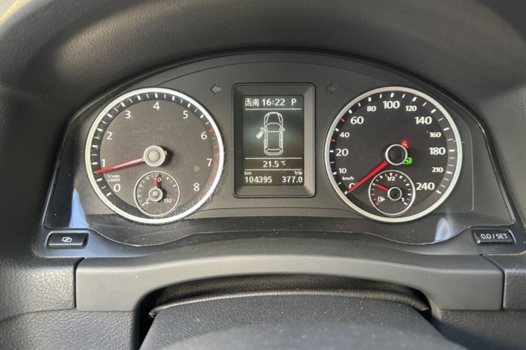 大众 途观 2016款 300TSI 自动两驱风尚版中控内饰15