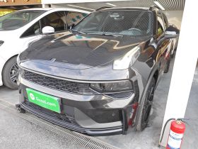 领克01 2023款 2.0TD 四驱暗夜版