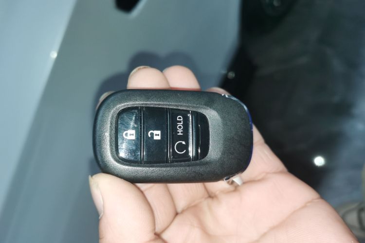 本田 思域 2023款 HATCHBACK 2.0L e:HEV 极控版中控内饰11