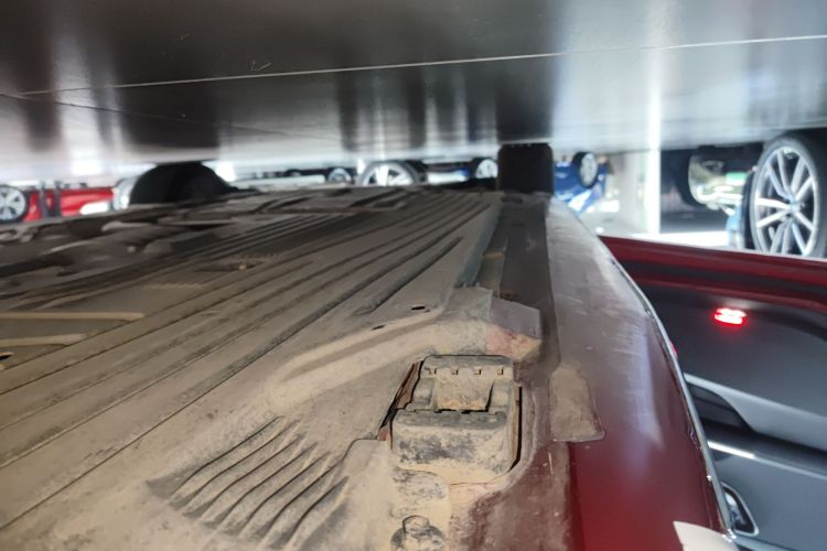 奔驰C级 2023款 C 260 L 运动版局部细节9002