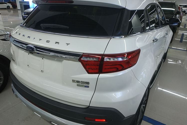 福特 领界 2019款 EcoBoost 145 CVT尊领型 国V车身外观7