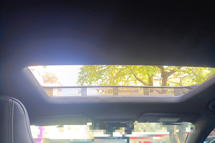 别克 君威 2021款 改款 GS 28T 精英型中控内饰22