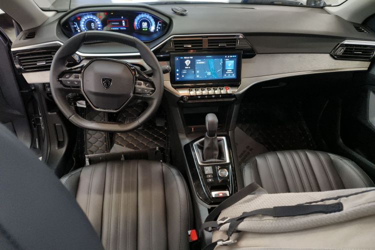 标致408 2024款 360THP 龘龘款 拉图版中控内饰7002