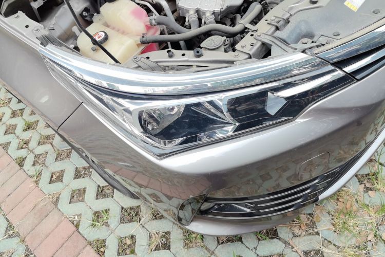 丰田 卡罗拉 2017款 改款 1.2T S-CVT GL-i车身外观6006