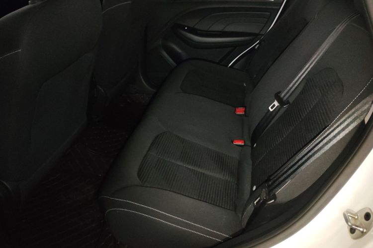 荣威RX3 2020款 1.6L 手动超爽进取版中控内饰7004