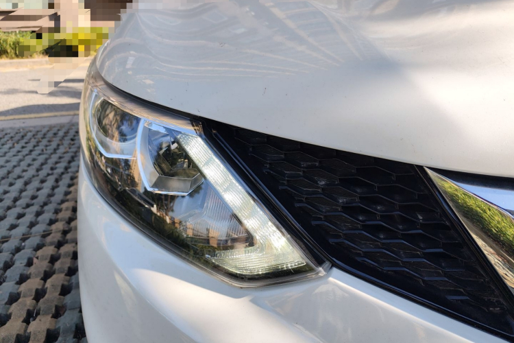 日产 逍客 2017款 2.0L CVT智享版 国V车身外观8