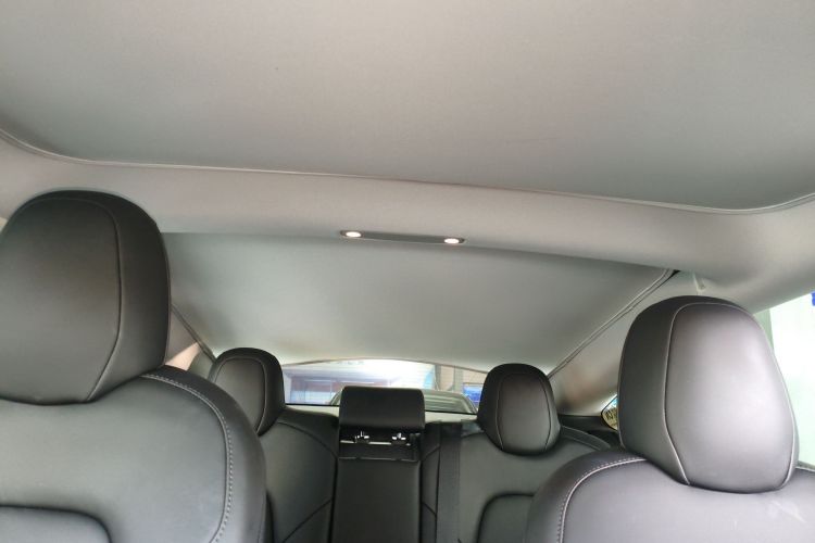 特斯拉 Model 3 2022款 后轮驱动版局部细节22