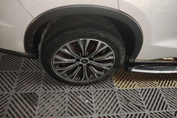 比亚迪 宋Pro新能源 2019款 DM 1.5T 四驱性能版豪华型车身外观6008